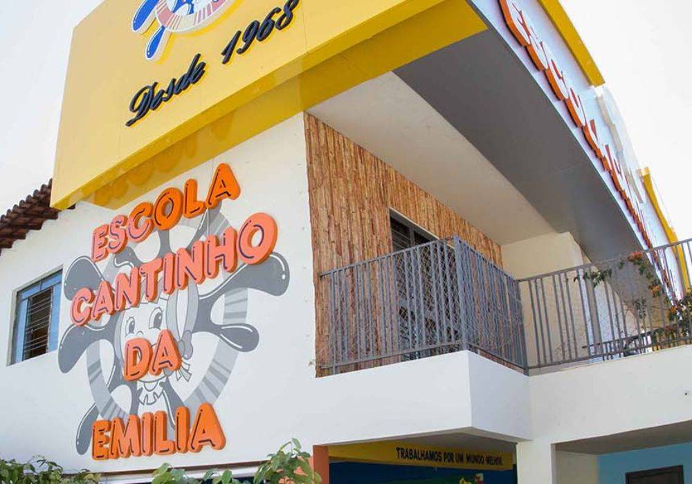 INÍCIO - ESCOLA CANTINHO DA EMÍLIA